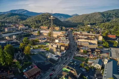 Aerial,View,Of,Gatlinburg,,Tennessee,In,The,Morning