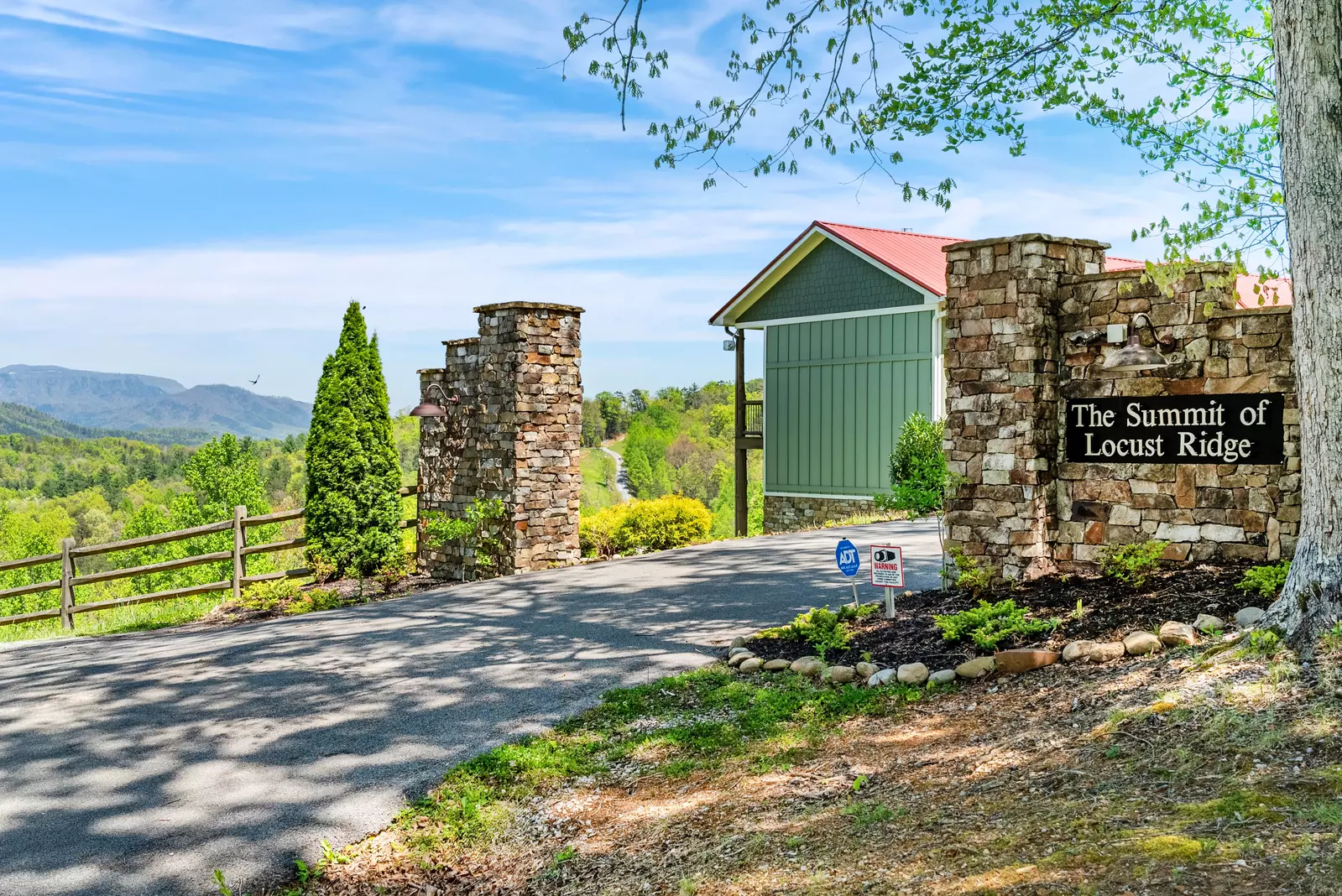 ANGEL'S OVERLOOK