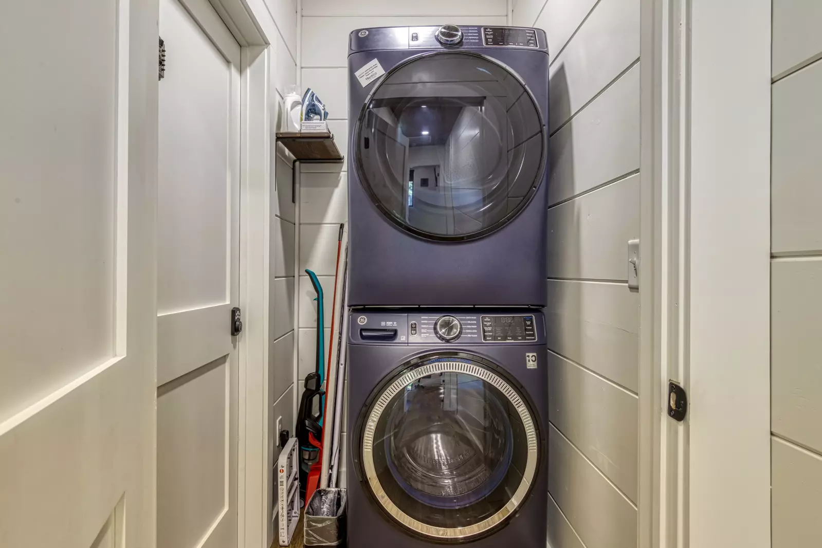 WANDERIN' BEAR LODGE