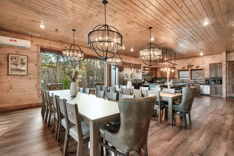 MOUNTAIN MASTERPIECE