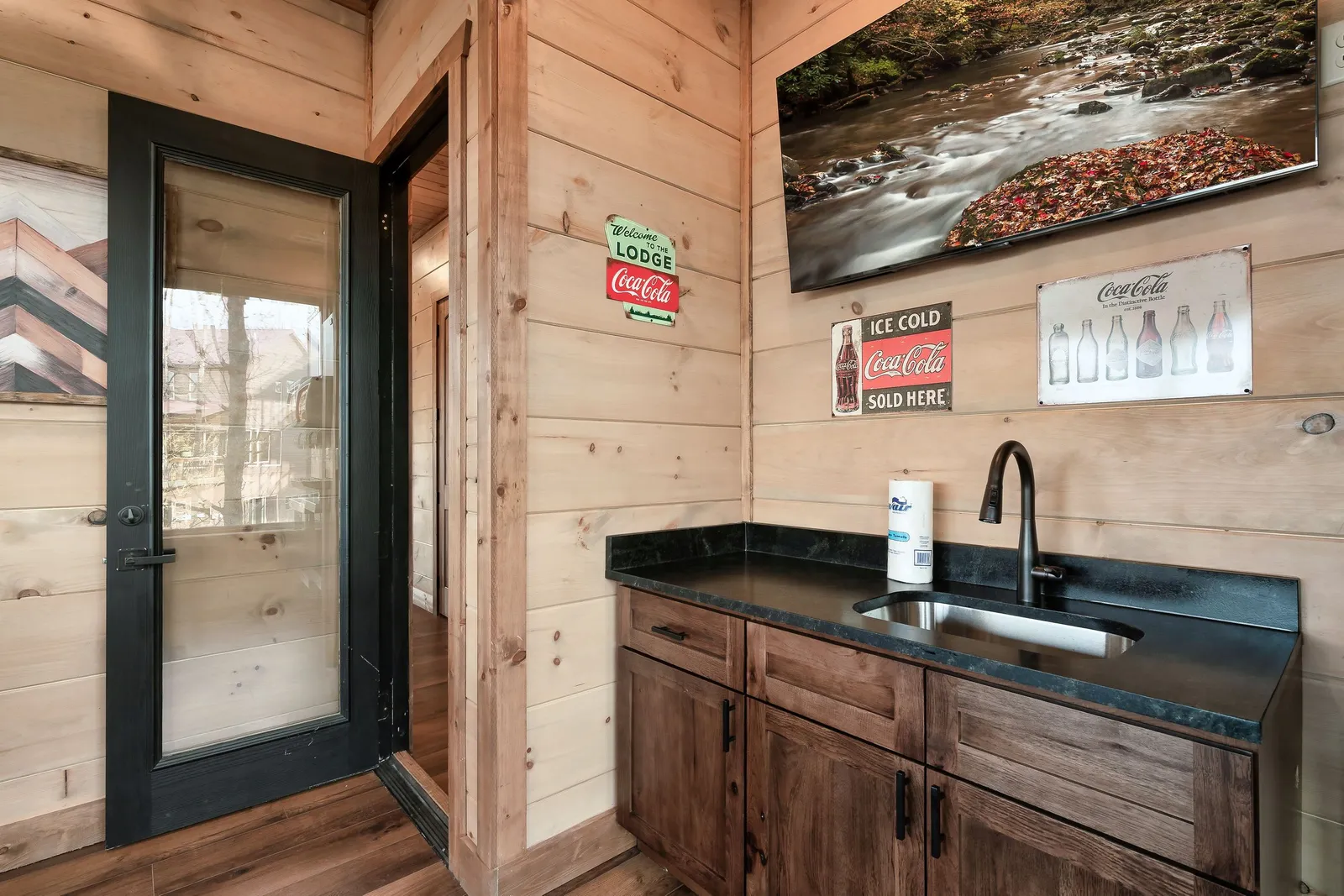 MOUNTAIN MASTERPIECE