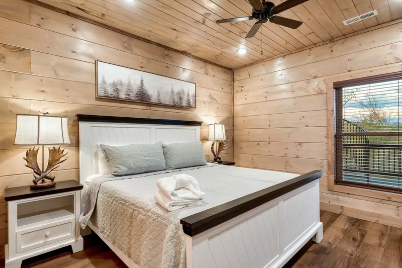 MOUNTAIN MASTERPIECE