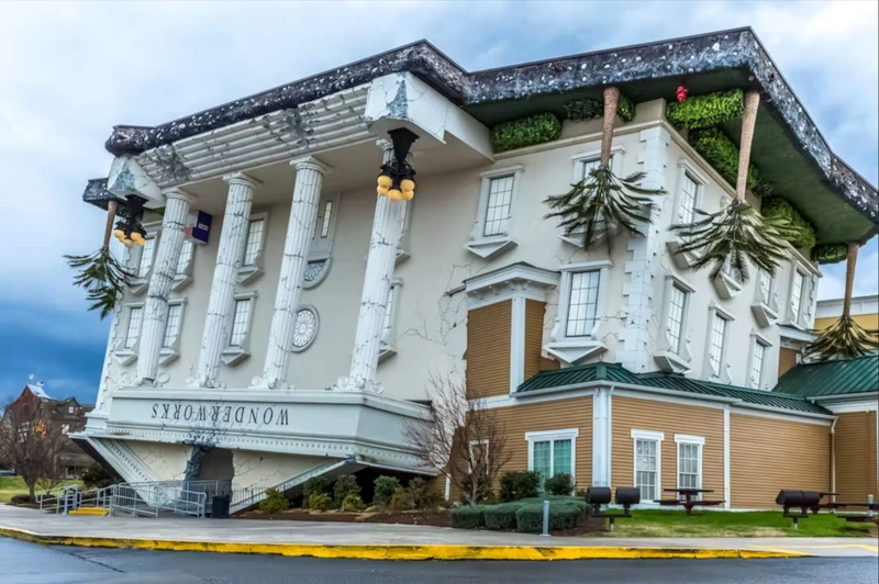 PIMALAI LODGE